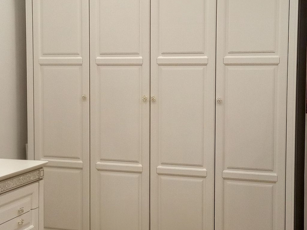 Бристоль Белый