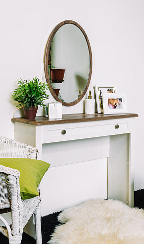 Стол туалетный   К7