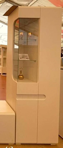 Шкаф с витриной   МН-026-01